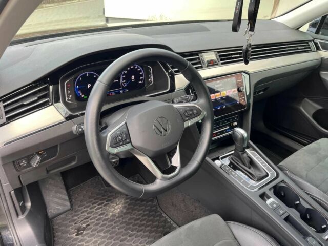 Черный Фольксваген Пассат Вариант, объемом двигателя 2 л и пробегом 15 тыс. км за 6700 $, фото 8 на Automoto.ua