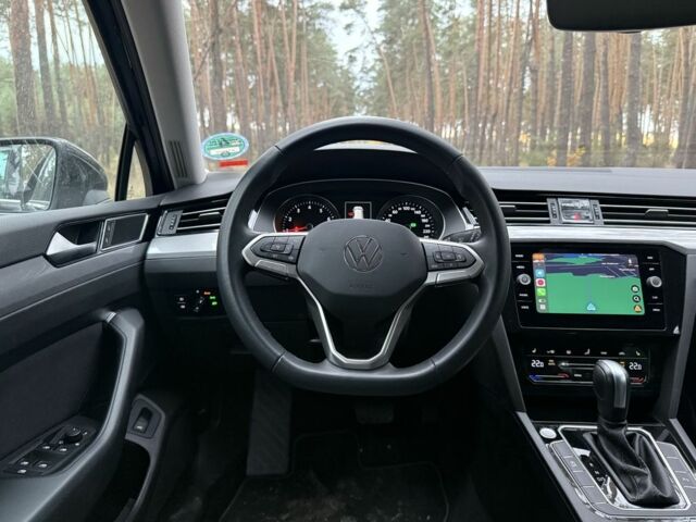 Черный Фольксваген Пассат Вариант, объемом двигателя 1.5 л и пробегом 32 тыс. км за 25000 $, фото 9 на Automoto.ua