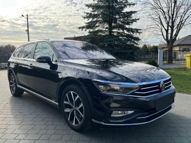 Черный Фольксваген Пассат Вариант, объемом двигателя 2 л и пробегом 15 тыс. км за 6700 $, фото 1 на Automoto.ua