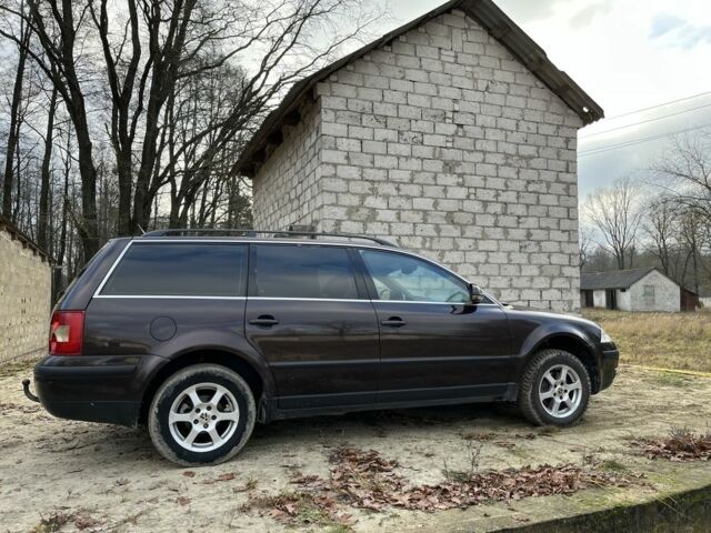 Фіолетовий Фольксваген Пассат Варіант, об'ємом двигуна 1.9 л та пробігом 310 тис. км за 4450 $, фото 5 на Automoto.ua