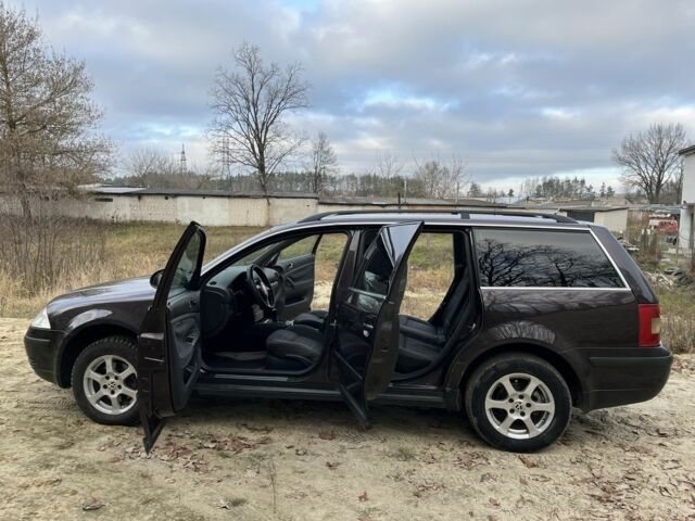 Фіолетовий Фольксваген Пассат Варіант, об'ємом двигуна 1.9 л та пробігом 310 тис. км за 4450 $, фото 23 на Automoto.ua