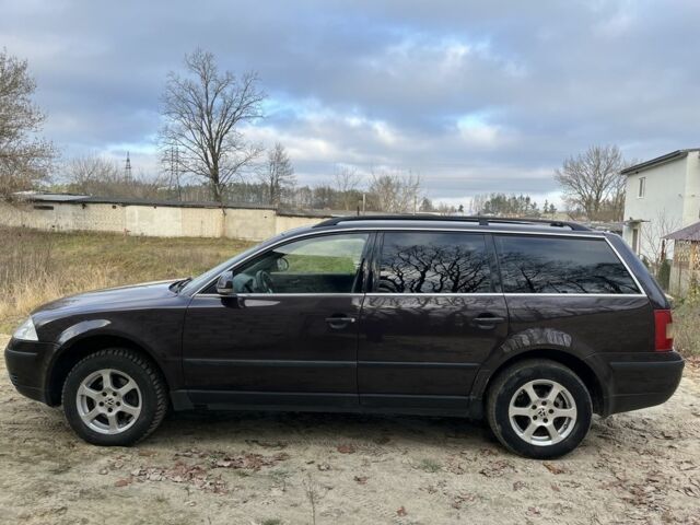 Фіолетовий Фольксваген Пассат Варіант, об'ємом двигуна 1.9 л та пробігом 310 тис. км за 4450 $, фото 11 на Automoto.ua