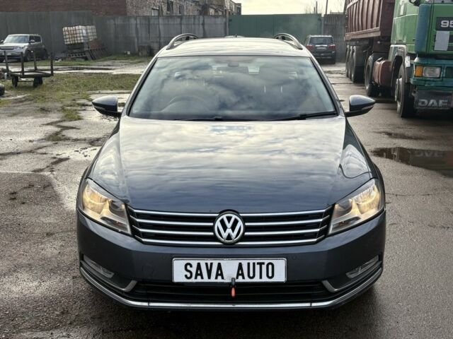 Фіолетовий Фольксваген Пассат Варіант, об'ємом двигуна 2 л та пробігом 149 тис. км за 4200 $, фото 1 на Automoto.ua