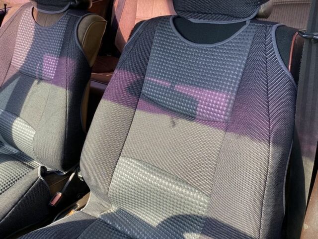 Коричневий Фольксваген Пассат Варіант, об'ємом двигуна 1.6 л та пробігом 200 тис. км за 1550 $, фото 4 на Automoto.ua