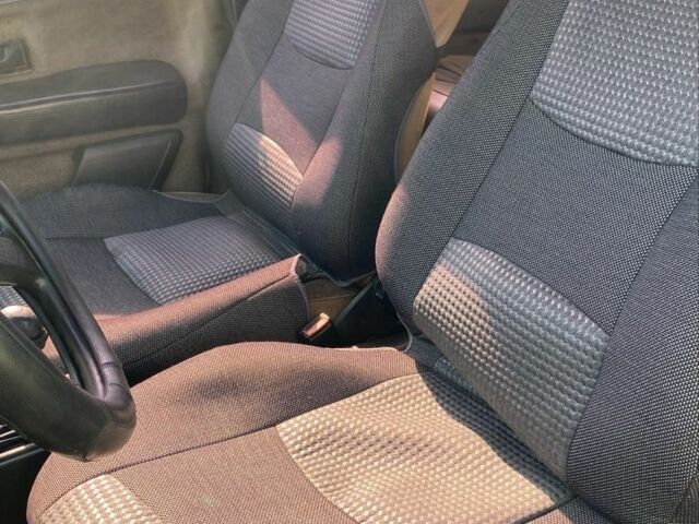 Коричневий Фольксваген Пассат Варіант, об'ємом двигуна 1.6 л та пробігом 200 тис. км за 1550 $, фото 6 на Automoto.ua