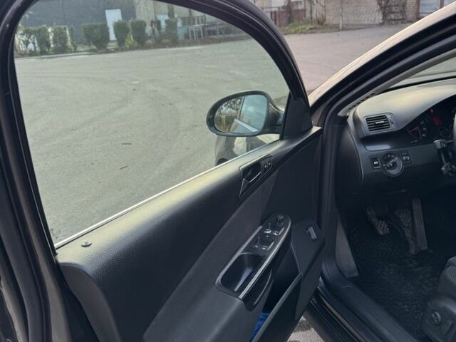 Коричневый Фольксваген Пассат Вариант, объемом двигателя 2 л и пробегом 281 тыс. км за 5299 $, фото 14 на Automoto.ua