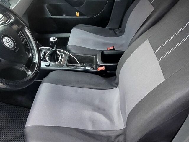 Коричневий Фольксваген Пассат Варіант, об'ємом двигуна 1.6 л та пробігом 290 тис. км за 4300 $, фото 5 на Automoto.ua