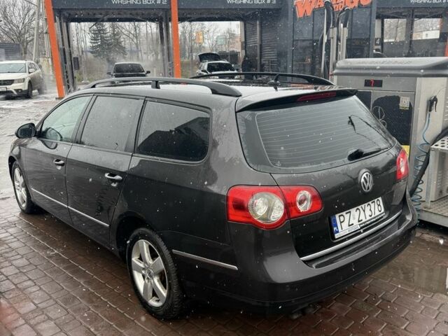 Коричневий Фольксваген Пассат Варіант, об'ємом двигуна 2 л та пробігом 215 тис. км за 3250 $, фото 4 на Automoto.ua