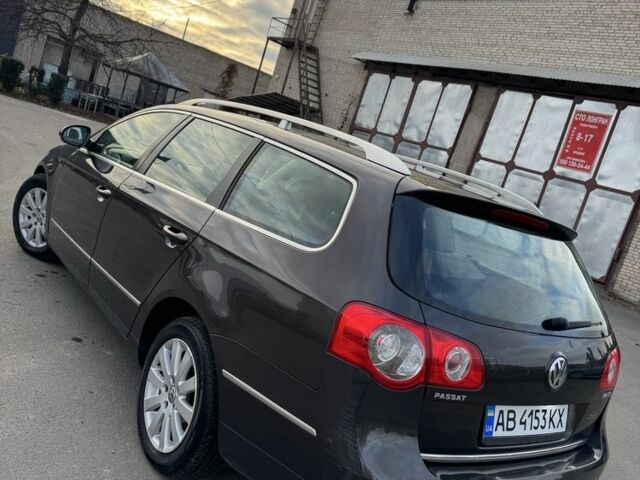 Коричневый Фольксваген Пассат Вариант, объемом двигателя 2 л и пробегом 281 тыс. км за 5299 $, фото 3 на Automoto.ua