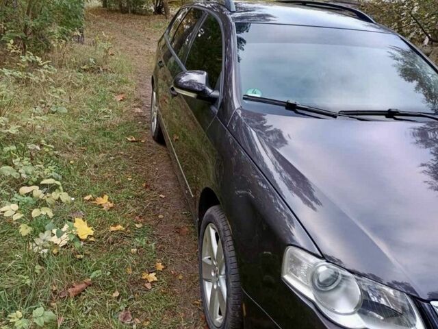 Фольксваген Пассат Вариант 2006 в Вараш (Кузнецовск) на Automoto.ua Коричневый Фольксваген Пассат Вариант, объемом двигателя 2 л и пробегом 255 тыс. км за 6400 $, фото 1 на Automoto.ua