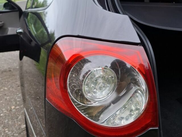 Коричневый Фольксваген Пассат Вариант, объемом двигателя 2 л и пробегом 257 тыс. км за 6999 $, фото 10 на Automoto.ua