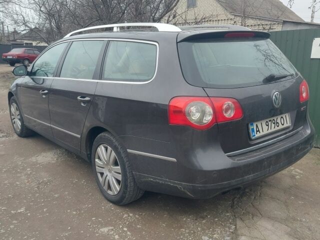 Коричневый Фольксваген Пассат Вариант, объемом двигателя 2 л и пробегом 310 тыс. км за 5700 $, фото 4 на Automoto.ua