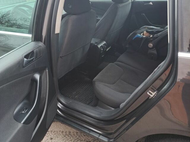 Коричневый Фольксваген Пассат Вариант, объемом двигателя 0 л и пробегом 280 тыс. км за 5900 $, фото 9 на Automoto.ua