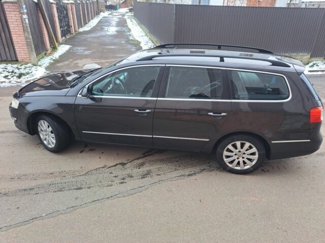 Коричневый Фольксваген Пассат Вариант, объемом двигателя 0 л и пробегом 280 тыс. км за 5900 $, фото 2 на Automoto.ua