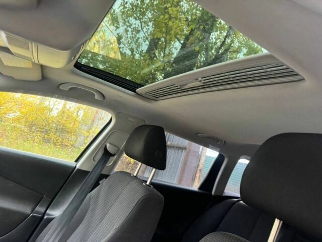 Коричневый Фольксваген Пассат Вариант, объемом двигателя 2 л и пробегом 300 тыс. км за 3100 $, фото 7 на Automoto.ua