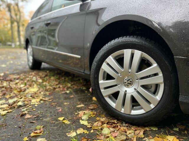 Фольксваген Пассат Вариант 2009 в Ровно на Automoto.ua Коричневый Фольксваген Пассат Вариант, объемом двигателя 1.9 л и пробегом 250 тыс. км за 5650 $, фото 12 на Automoto.ua