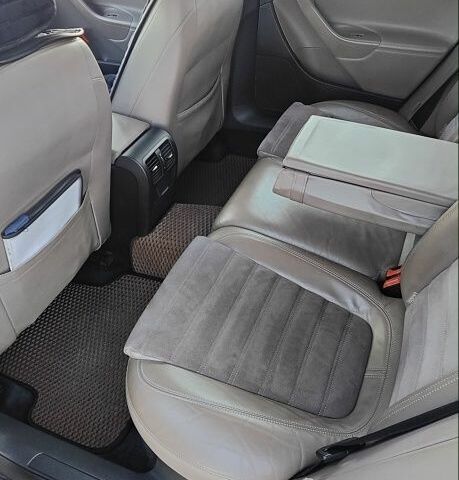 Коричневий Фольксваген Пассат Варіант, об'ємом двигуна 2 л та пробігом 237 тис. км за 7100 $, фото 7 на Automoto.ua