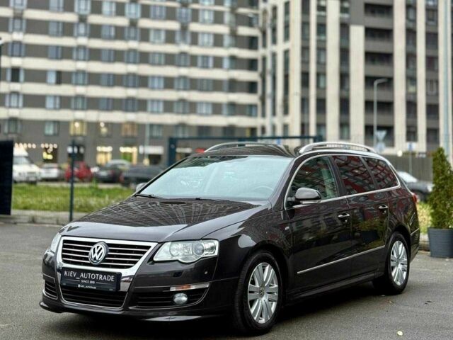 Коричневый Фольксваген Пассат Вариант, объемом двигателя 2 л и пробегом 240 тыс. км за 6300 $, фото 5 на Automoto.ua