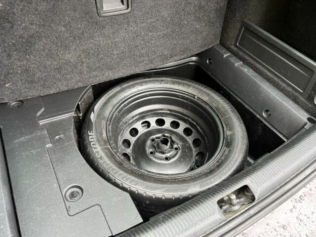 Фольксваген Пассат Вариант 2009 в Ровно на Automoto.ua Коричневый Фольксваген Пассат Вариант, объемом двигателя 1.9 л и пробегом 250 тыс. км за 5650 $, фото 21 на Automoto.ua