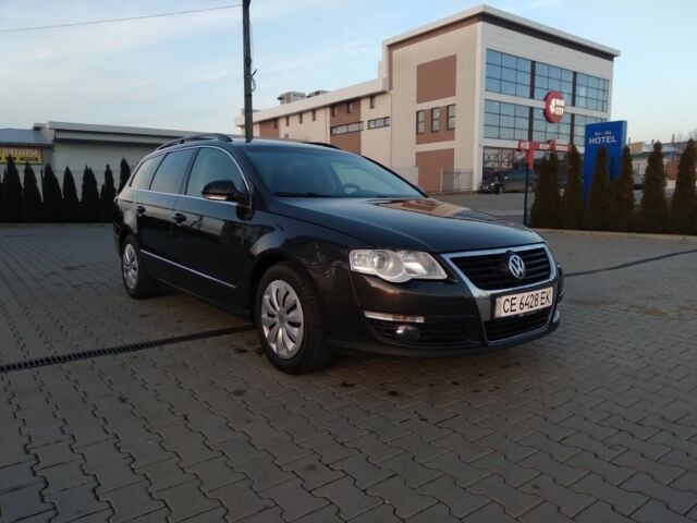 Коричневый Фольксваген Пассат Вариант, объемом двигателя 1.8 л и пробегом 216 тыс. км за 5600 $, фото 1 на Automoto.ua