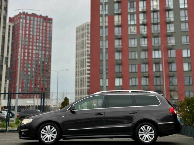 Коричневый Фольксваген Пассат Вариант, объемом двигателя 2 л и пробегом 240 тыс. км за 6300 $, фото 7 на Automoto.ua