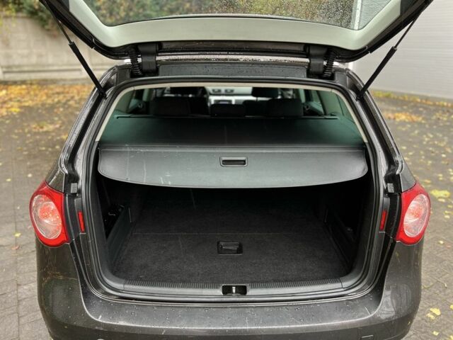 Фольксваген Пассат Вариант 2009 в Ровно на Automoto.ua Коричневый Фольксваген Пассат Вариант, объемом двигателя 1.9 л и пробегом 250 тыс. км за 5650 $, фото 20 на Automoto.ua