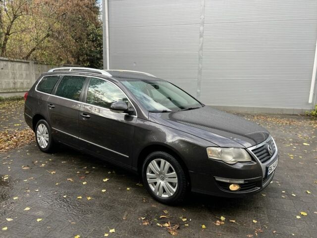 Фольксваген Пассат Вариант 2009 в Ровно на Automoto.ua Коричневый Фольксваген Пассат Вариант, объемом двигателя 1.9 л и пробегом 250 тыс. км за 5650 $, фото 6 на Automoto.ua