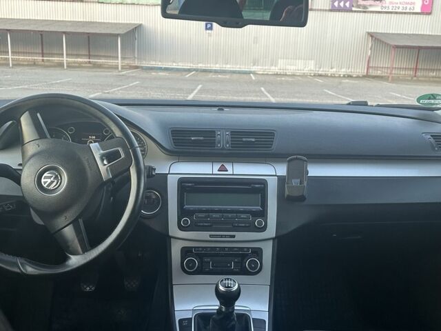 Фольксваген Пассат Вариант 2010 в Черновцах на Automoto.ua Коричневый Фольксваген Пассат Вариант, объемом двигателя 1.4 л и пробегом 270 тыс. км за 6000 $, фото 7 на Automoto.ua