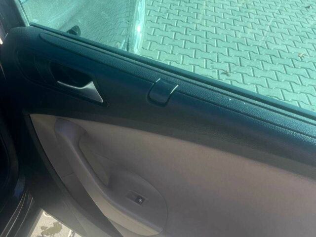 Коричневий Фольксваген Пассат Варіант, об'ємом двигуна 1.97 л та пробігом 375 тис. км за 8200 $, фото 7 на Automoto.ua