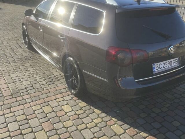 Коричневий Фольксваген Пассат Варіант, об'ємом двигуна 2 л та пробігом 410 тис. км за 8700 $, фото 3 на Automoto.ua