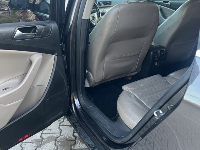 Коричневый Фольксваген Пассат Вариант, объемом двигателя 1.4 л и пробегом 3 тыс. км за 5500 $, фото 5 на Automoto.ua