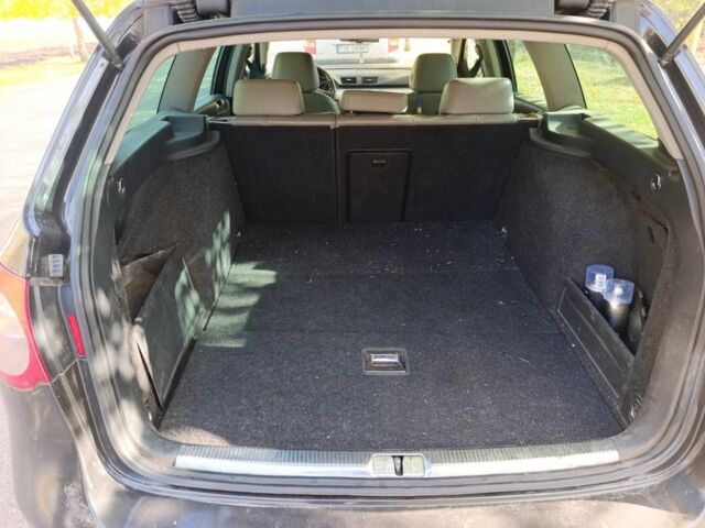 Фольксваген Пассат Вариант 2010 в Синельниковом на Automoto.ua Коричневый Фольксваген Пассат Вариант, объемом двигателя 2 л и пробегом 100 тыс. км за 3550 $, фото 10 на Automoto.ua