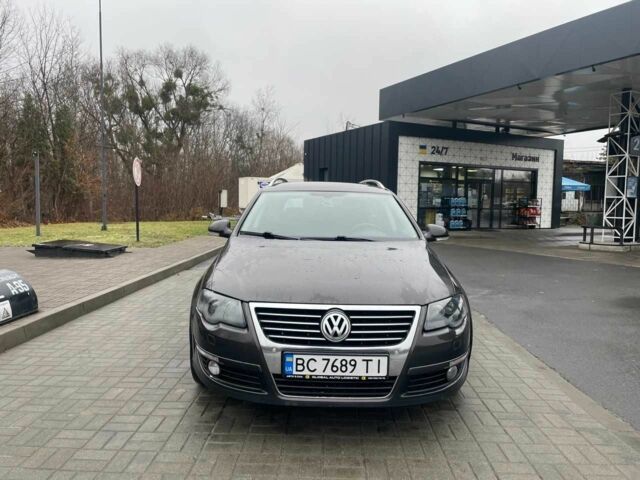 Коричневий Фольксваген Пассат Варіант, об'ємом двигуна 2 л та пробігом 156 тис. км за 6950 $, фото 1 на Automoto.ua