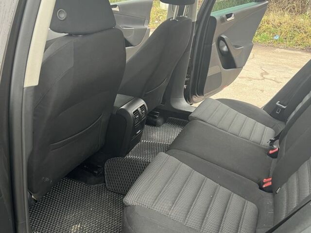 Коричневый Фольксваген Пассат Вариант, объемом двигателя 1.8 л и пробегом 229 тыс. км за 7200 $, фото 10 на Automoto.ua