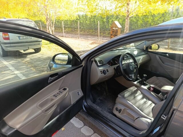 Фольксваген Пассат Вариант 2010 в Синельниковом на Automoto.ua Коричневый Фольксваген Пассат Вариант, объемом двигателя 2 л и пробегом 100 тыс. км за 3550 $, фото 8 на Automoto.ua