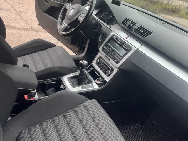 Коричневый Фольксваген Пассат Вариант, объемом двигателя 1.8 л и пробегом 229 тыс. км за 7200 $, фото 13 на Automoto.ua