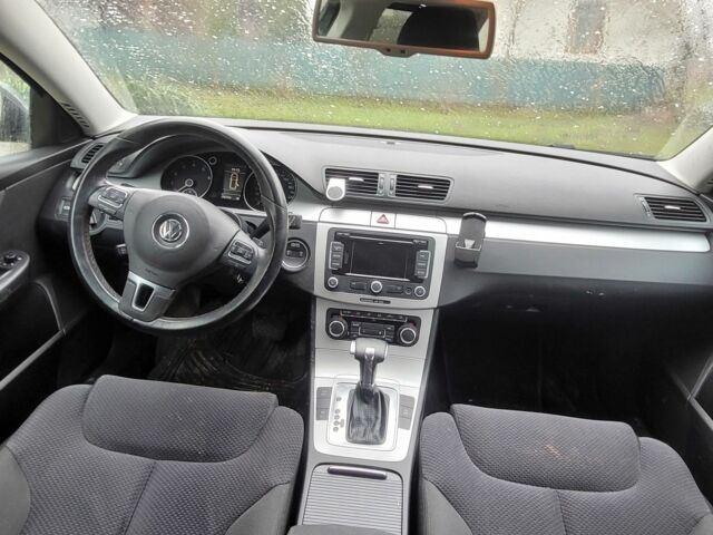 Коричневый Фольксваген Пассат Вариант, объемом двигателя 0 л и пробегом 205 тыс. км за 4600 $, фото 6 на Automoto.ua