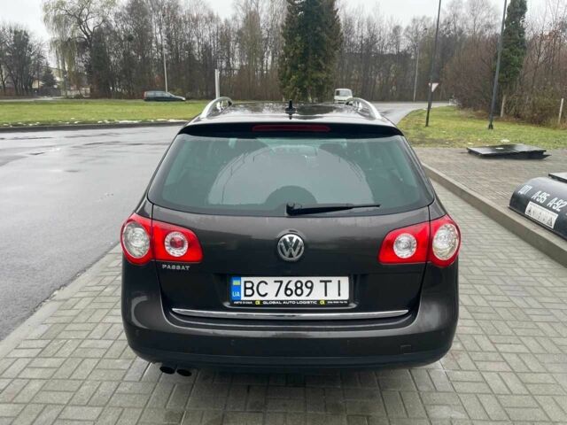 Коричневий Фольксваген Пассат Варіант, об'ємом двигуна 2 л та пробігом 156 тис. км за 6950 $, фото 4 на Automoto.ua