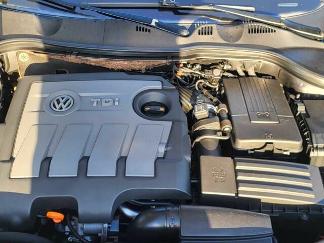 Коричневый Фольксваген Пассат Вариант, объемом двигателя 1.6 л и пробегом 289 тыс. км за 8800 $, фото 6 на Automoto.ua