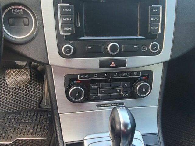 Фольксваген Пассат Вариант 2011 в Верхнеднепровске на Automoto.ua Коричневый Фольксваген Пассат Вариант, объемом двигателя 2 л и пробегом 305 тыс. км за 8800 $, фото 3 на Automoto.ua