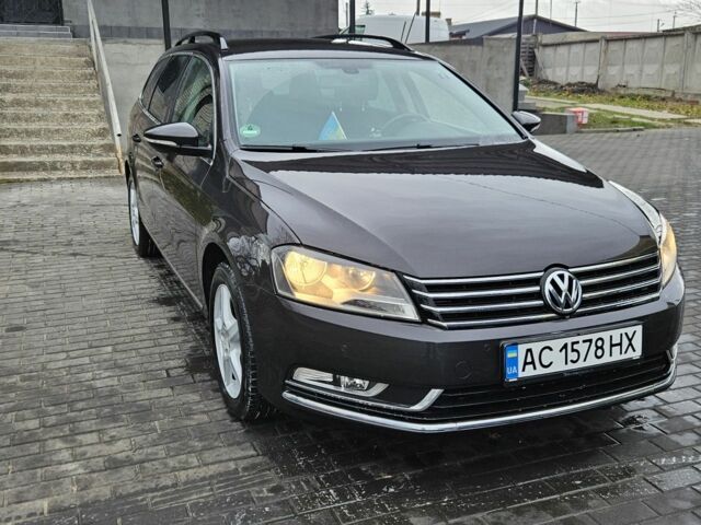 Коричневый Фольксваген Пассат Вариант, объемом двигателя 1.4 л и пробегом 230 тыс. км за 233 $, фото 1 на Automoto.ua