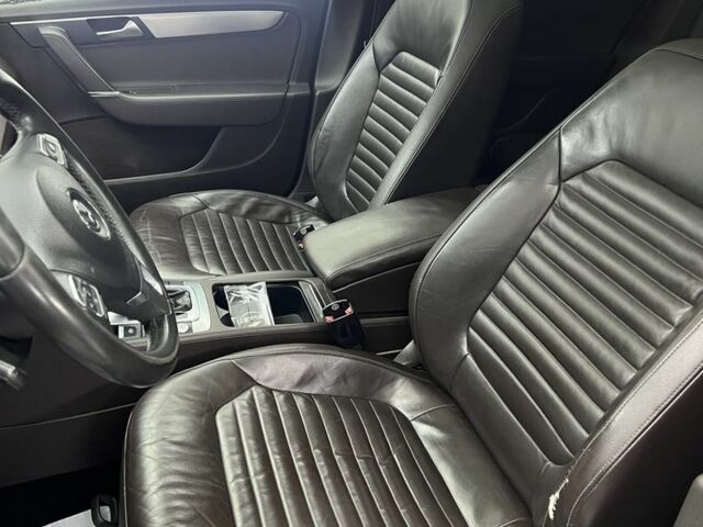 Коричневый Фольксваген Пассат Вариант, объемом двигателя 2 л и пробегом 310 тыс. км за 9600 $, фото 1 на Automoto.ua