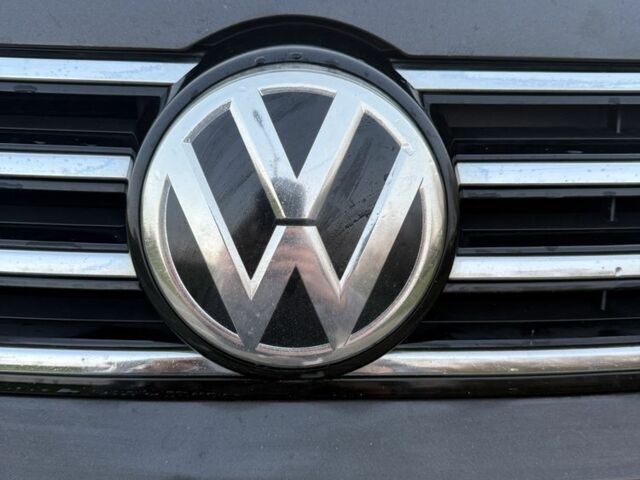 Коричневый Фольксваген Пассат Вариант, объемом двигателя 2 л и пробегом 337 тыс. км за 11000 $, фото 5 на Automoto.ua