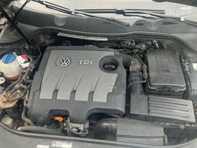 Коричневый Фольксваген Пассат Вариант, объемом двигателя 1.6 л и пробегом 320 тыс. км за 9900 $, фото 5 на Automoto.ua