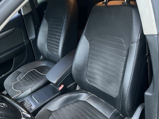 Коричневый Фольксваген Пассат Вариант, объемом двигателя 1.6 л и пробегом 200 тыс. км за 10000 $, фото 14 на Automoto.ua