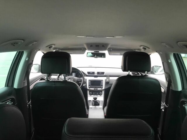 Коричневый Фольксваген Пассат Вариант, объемом двигателя 2 л и пробегом 71 тыс. км за 13100 $, фото 15 на Automoto.ua