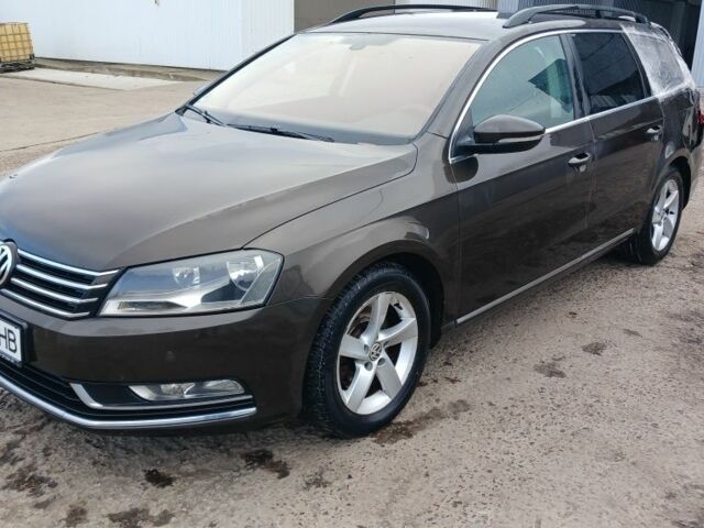 Коричневий Фольксваген Пассат Варіант, об'ємом двигуна 2 л та пробігом 235 тис. км за 6550 $, фото 1 на Automoto.ua