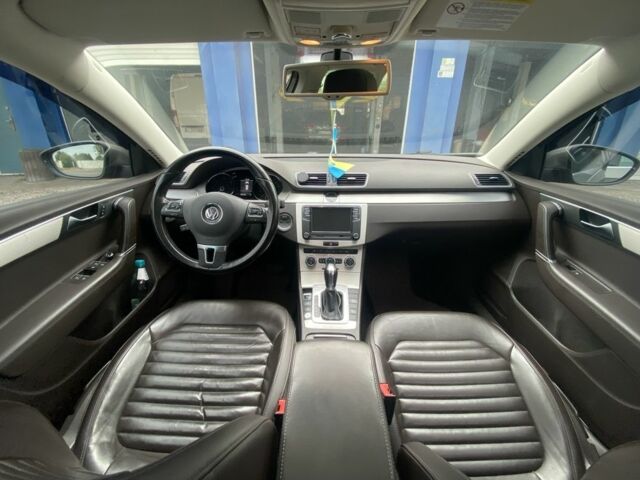 Коричневый Фольксваген Пассат Вариант, объемом двигателя 2 л и пробегом 232 тыс. км за 12000 $, фото 5 на Automoto.ua