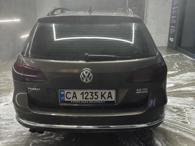 Коричневый Фольксваген Пассат Вариант, объемом двигателя 2 л и пробегом 272 тыс. км за 12000 $, фото 5 на Automoto.ua