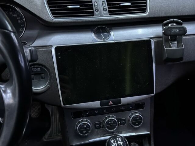 Коричневый Фольксваген Пассат Вариант, объемом двигателя 2 л и пробегом 272 тыс. км за 12000 $, фото 18 на Automoto.ua